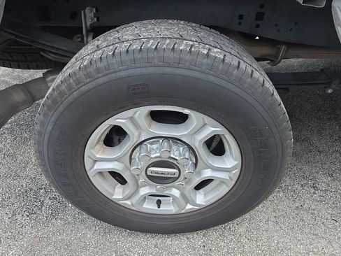 Used 2026 Ford F250 XLT image 7