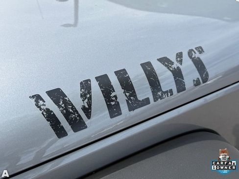 Used 2016 Jeep Wrangler Sport image 7