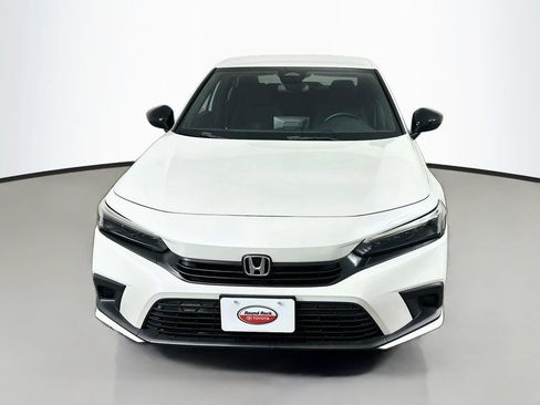Used 2023 Honda Civic Sport image 2