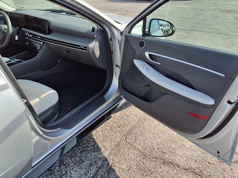 Used 2025 Hyundai Sonata SEL FWD image 80