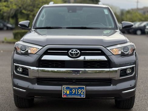 Certified 2022 Toyota 4Runner Limited AWD/4WD image 8