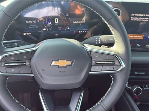 New 2026 Chevrolet Traverse LT w/ Driver Confidence Package image 15