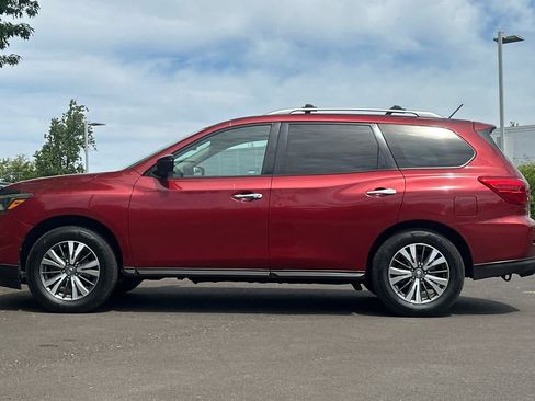 Used 2017 Nissan Pathfinder SL AWD/4WD image 5
