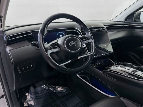 Used 2024 Hyundai Tucson Limited image 9