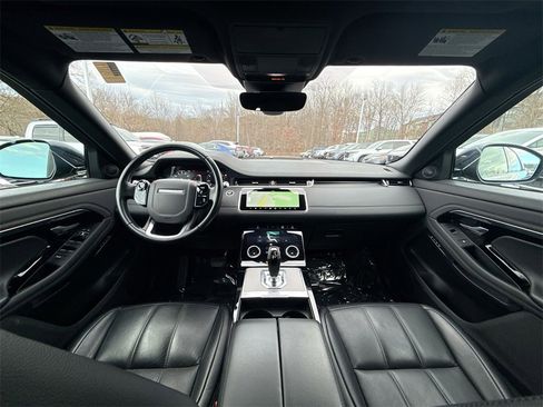 Used 2020 Land Rover Range Rover Evoque SE image 22