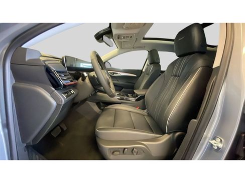 New 2026 Buick Envision Avenir AWD/4WD image 12