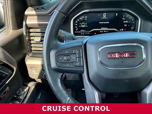 Used 2024 GMC Sierra 1500 AT4 w/ Technology Package AWD/4WD image 11