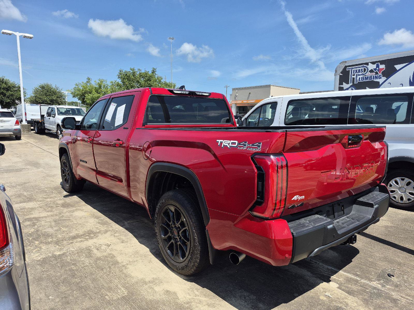 Used 2025 Toyota Tundra Limited w/ TRD Off-Road Package AWD/4WD image 14