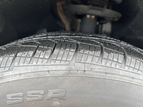 Certified 2025 Mercedes-Benz GLB 250 4MATIC image 12