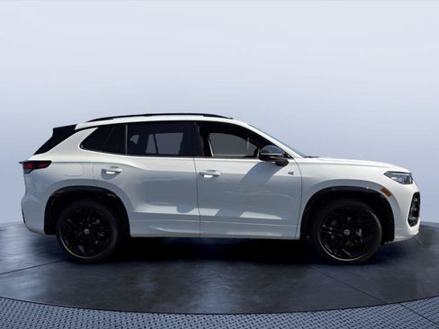 New 2026 Volkswagen Tiguan SE R-Line FWD image 6