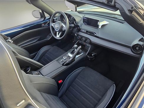 New 2025 MAZDA MX-5 Miata Club w/ Brembo/BBS Recaro Package image 16