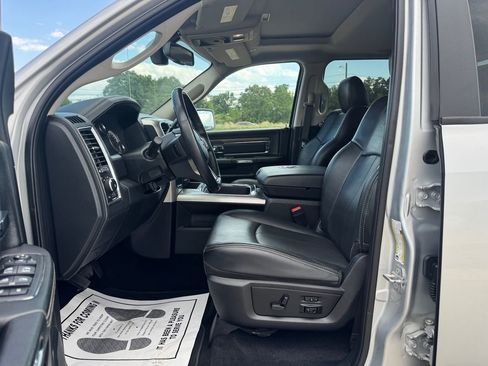 Used 2018 RAM 2500 Laramie w/ Off Road Package image 16