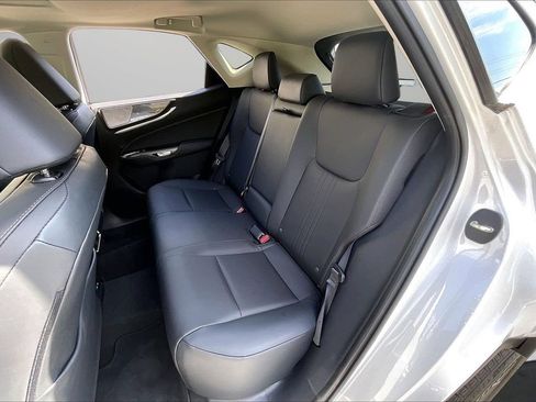 Used 2025 Lexus NX 250 FWD w/ Towing Package (2000 Lbs) image 23