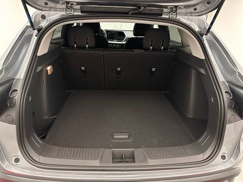 New 2026 Chevrolet Trax LS w/ LS Convenience Package FWD image 18