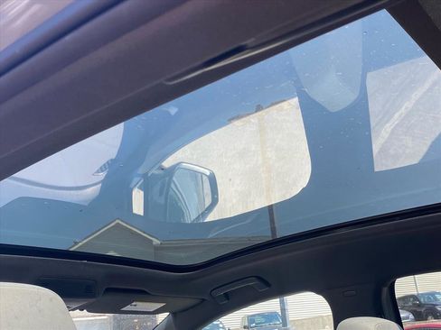 Certified 2022 Volkswagen ID.4 Pro S RWD image 18