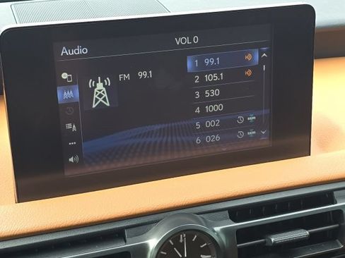 Used 2025 Lexus IS 350 F Sport RWD image 31