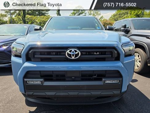 Used 2026 Toyota 4Runner SR5 AWD/4WD image 2