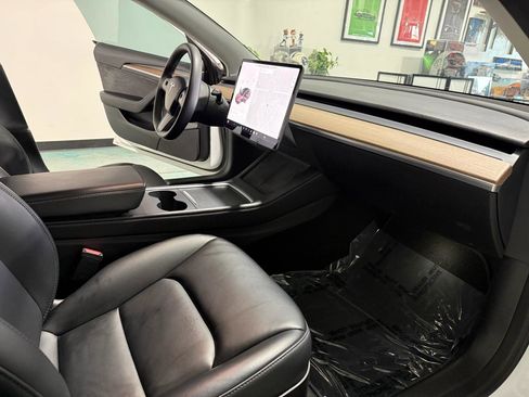 Used 2022 Tesla Model 3 Long Range image 16