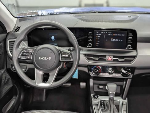 Used 2024 Kia Seltos LX AWD/4WD image 5