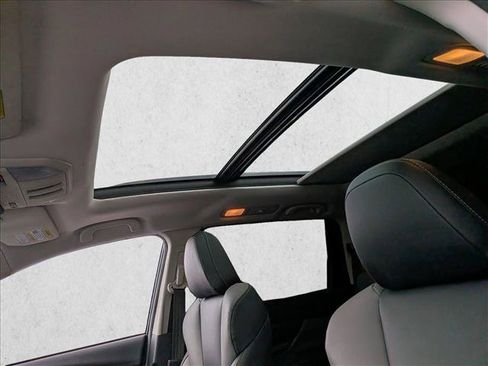 Certified 2023 Subaru Ascent Onyx Edition Limited AWD/4WD image 12