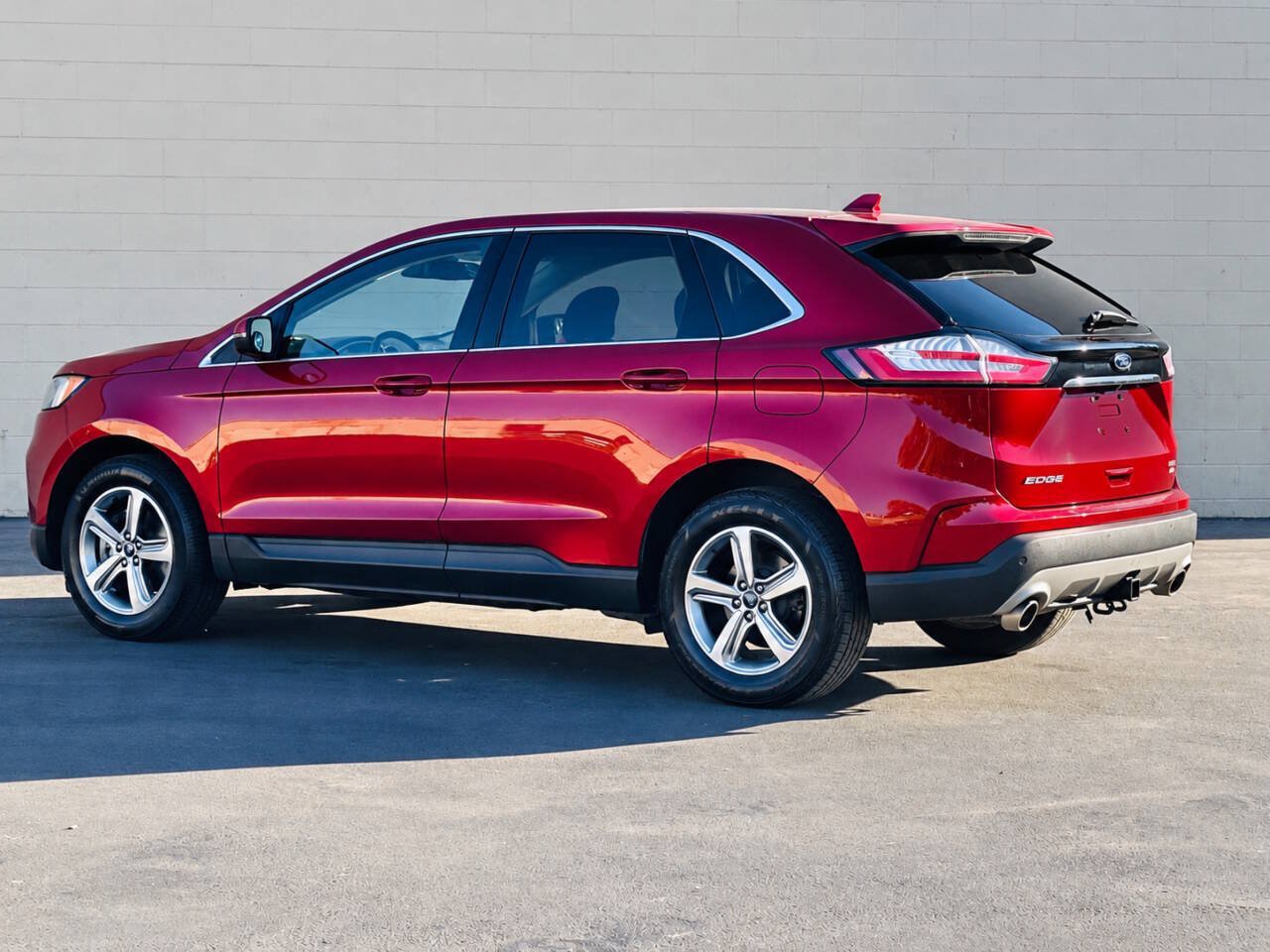Used 2019 Ford Edge SEL w/ Equipment Group 201A AWD/4WD image 5