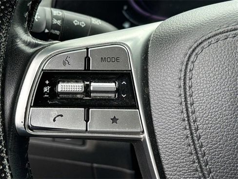 Used 2023 Kia Telluride EX w/ EX Captain's Chair Package image 29