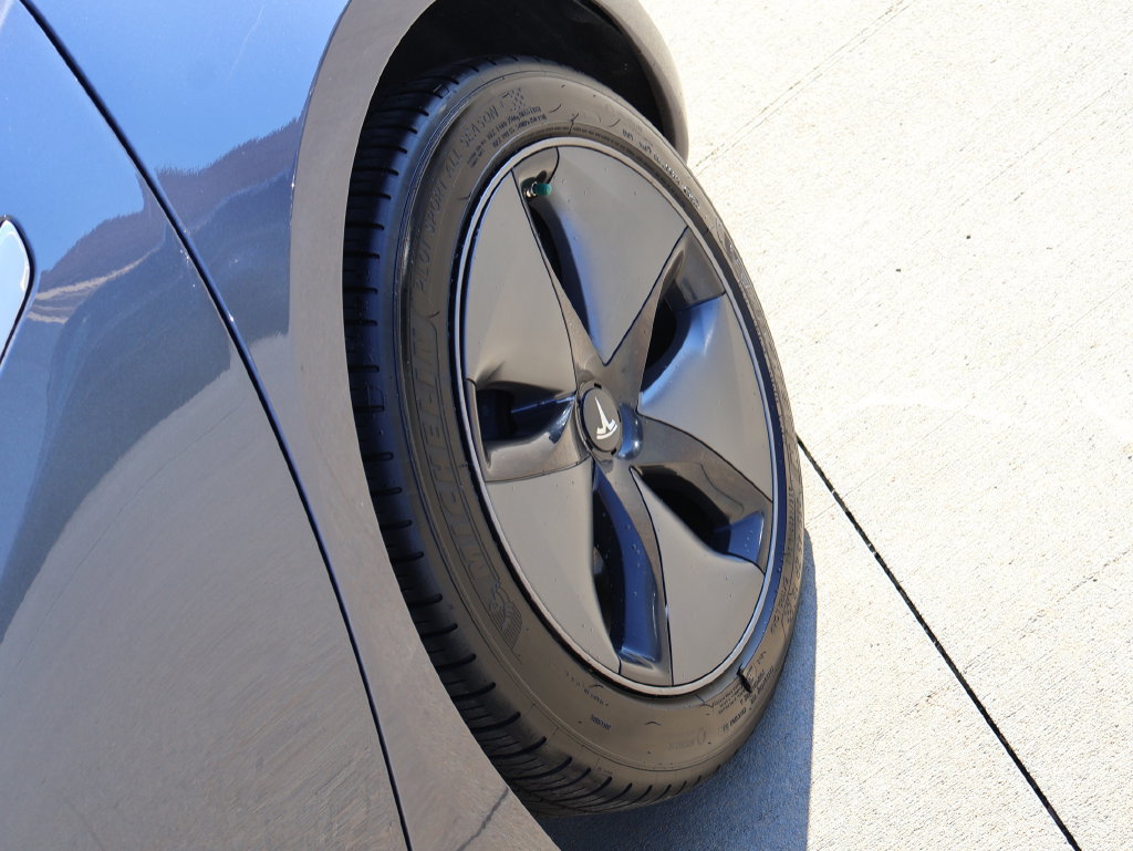 Used 2018 Tesla Model 3 RWD image 32