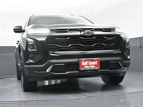 Used 2025 Chevrolet Equinox RS FWD image 30