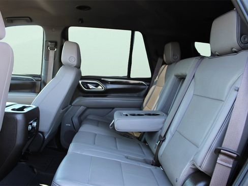 Used 2021 GMC Yukon SLT image 14