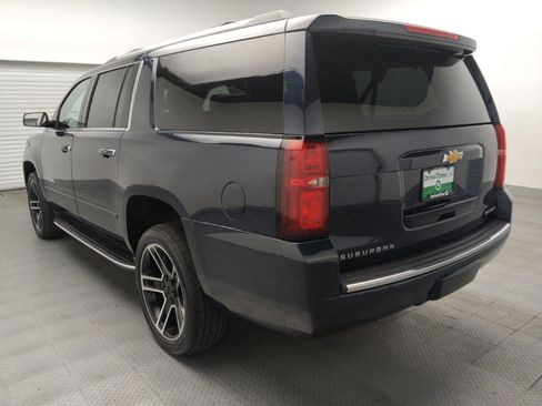 Used 2020 Chevrolet Suburban Premier AWD/4WD image 5