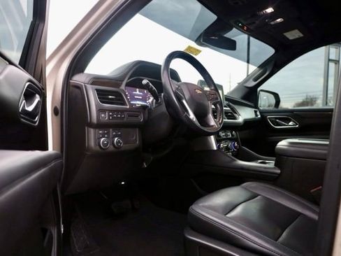 Used 2022 Chevrolet Tahoe LT image 15