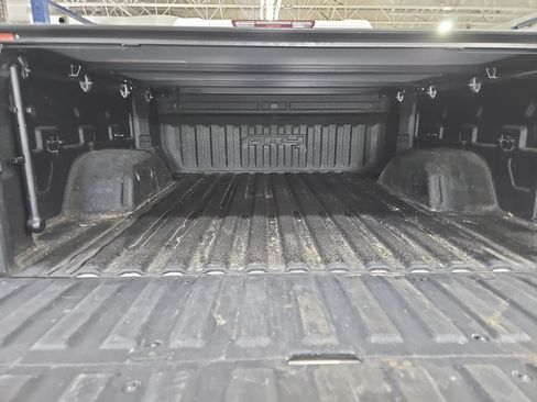 Certified 2022 GMC Sierra 1500 AT4 w/ AT4 Premium Package AWD/4WD image 15