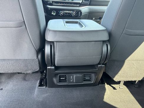 Used 2022 Chevrolet Silverado 1500 RST w/ Z71 Off-Road Package AWD/4WD image 24