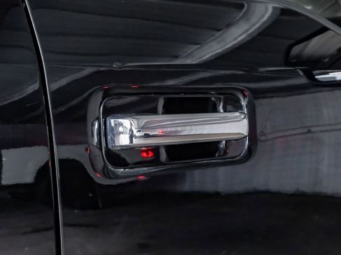 Used 2022 Ford F350 XLT w/ XLT Premium Package image 41