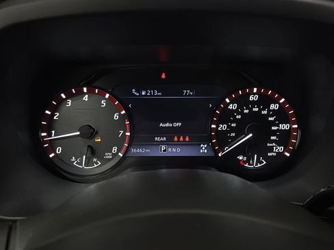 Used 2023 Nissan Titan PRO-4X w/ Pro-4x Convenience Package AWD/4WD image 19