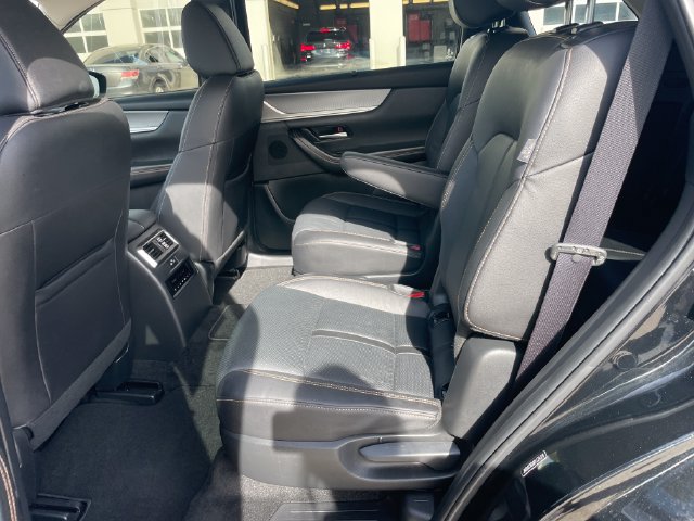 Used 2024 MAZDA CX-90 3.3 Turbo w/ Preferred Plus AWD/4WD image 28