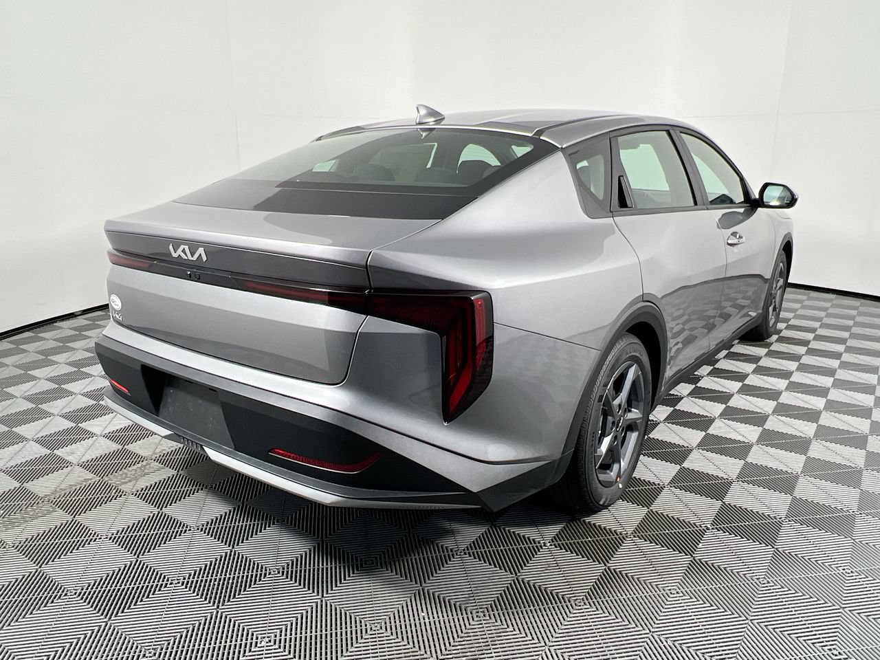 New 2026 Kia K4 FWD image 3