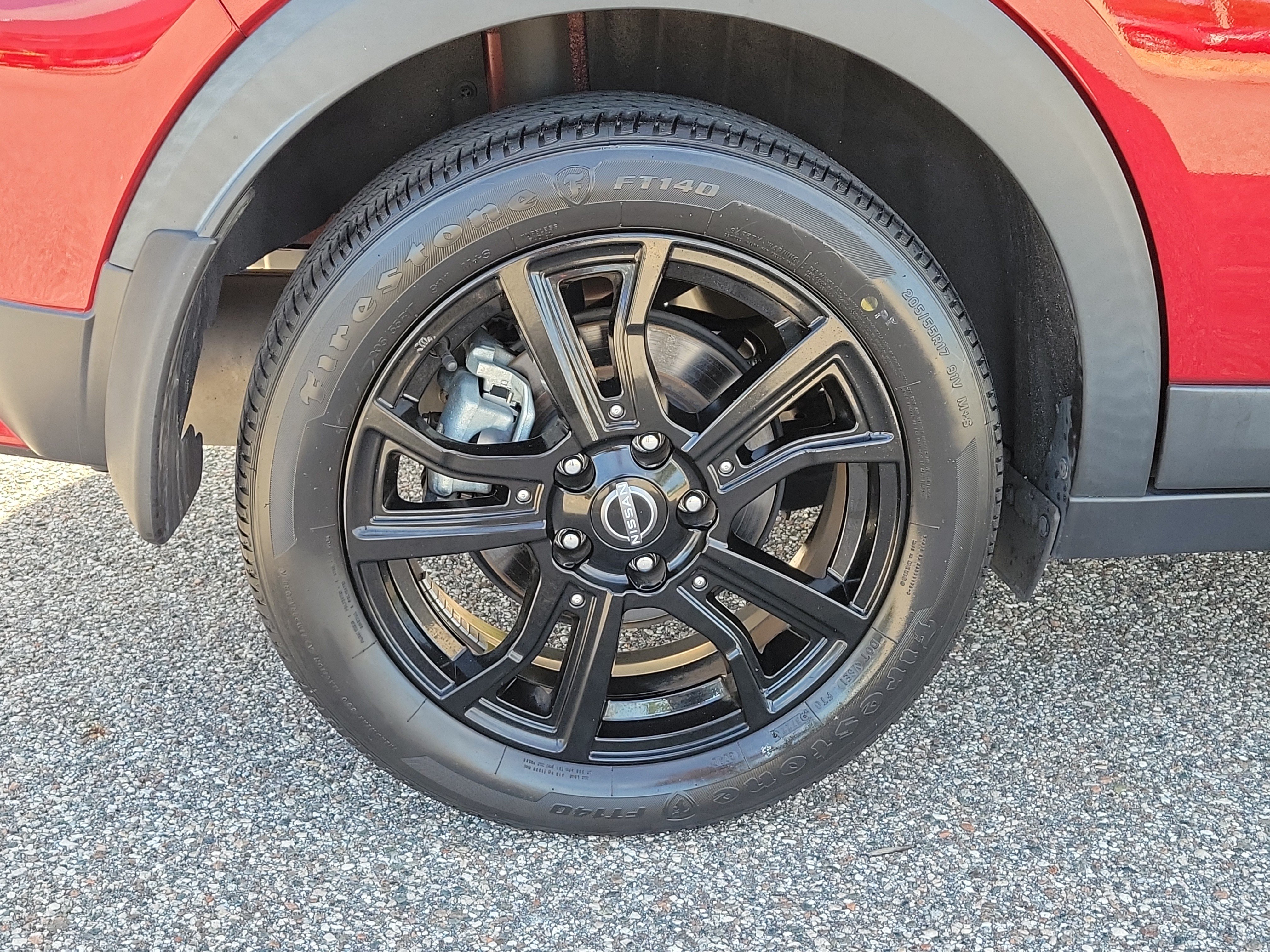 Certified 2023 Nissan Kicks SR FWD image 9