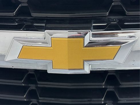 Used 2017 Chevrolet Silverado 1500 LT image 35