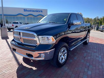 Used 2015 RAM 1500 Laramie w/ Convenience Group