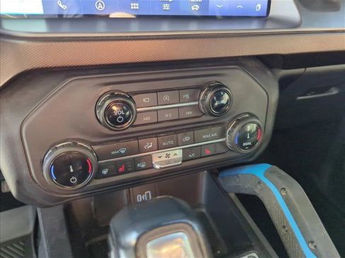 Used 2022 Ford Bronco Outer Banks w/ Sasquatch Package image 10