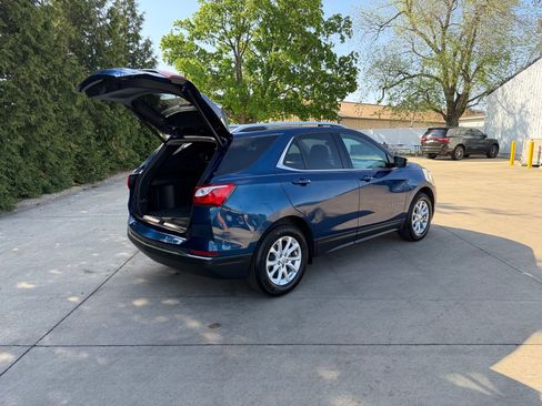 Used 2019 Chevrolet Equinox LT w/ Sun & Navigation Package image 32