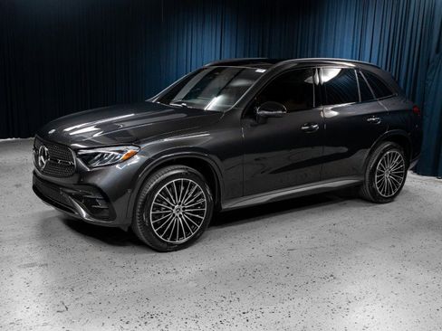 New 2026 Mercedes-Benz GLC 300 image 1