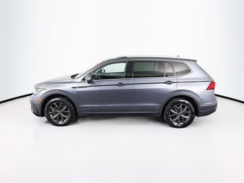 Used 2022 Volkswagen Tiguan SE AWD/4WD image 8