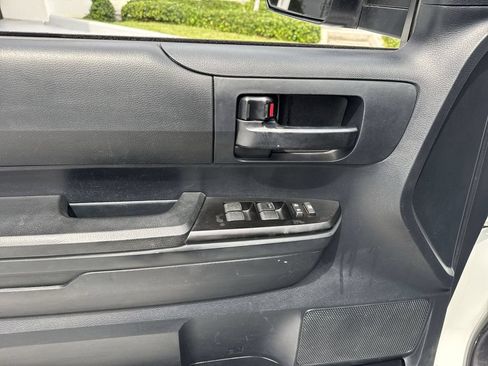 Used 2019 Toyota Tundra SR RWD image 39