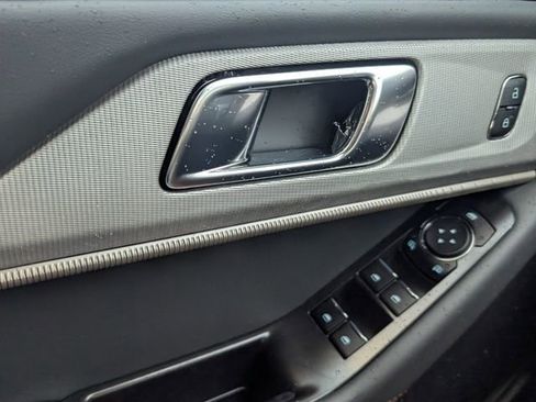 New 2026 Ford Explorer Active w/ Active Comfort Package image 15