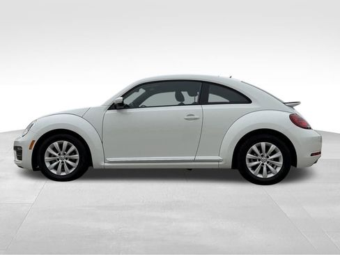 Used 2019 Volkswagen Beetle 2.0T S image 6