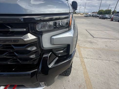 Used 2023 Chevrolet Silverado 1500 ZR2 w/ Technology Package AWD/4WD image 18