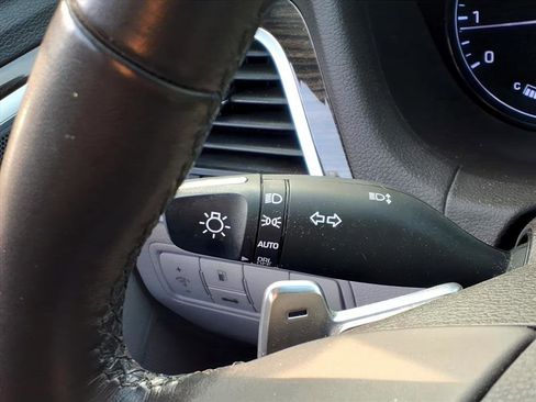 Used 2016 Hyundai Genesis 3.8 image 22