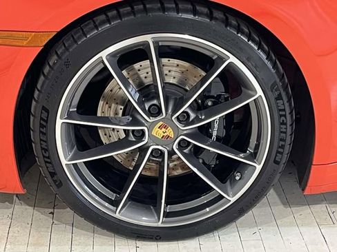 Certified 2021 Porsche 911 Carrera 4S image 12